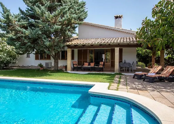3 Bedrooms With Pool Near By Renthousing Holiday home Pollenca