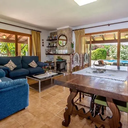 3 Bedrooms With Pool Near By Renthousing Tatil Evi *